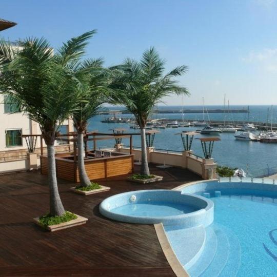 Privat Apartament Marina City Балчик Екстер'єр фото